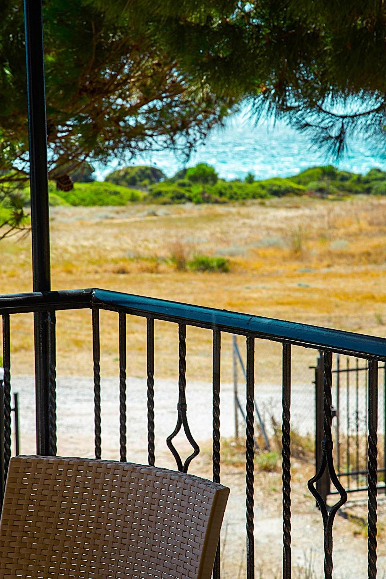 Romanos Beach Villas Exteriér fotografie